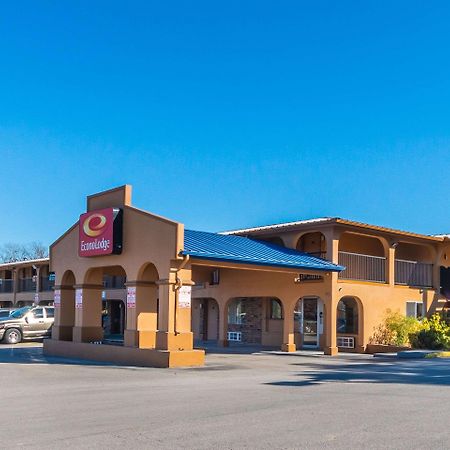 Econo Lodge San Marcos University Area Экстерьер фото
