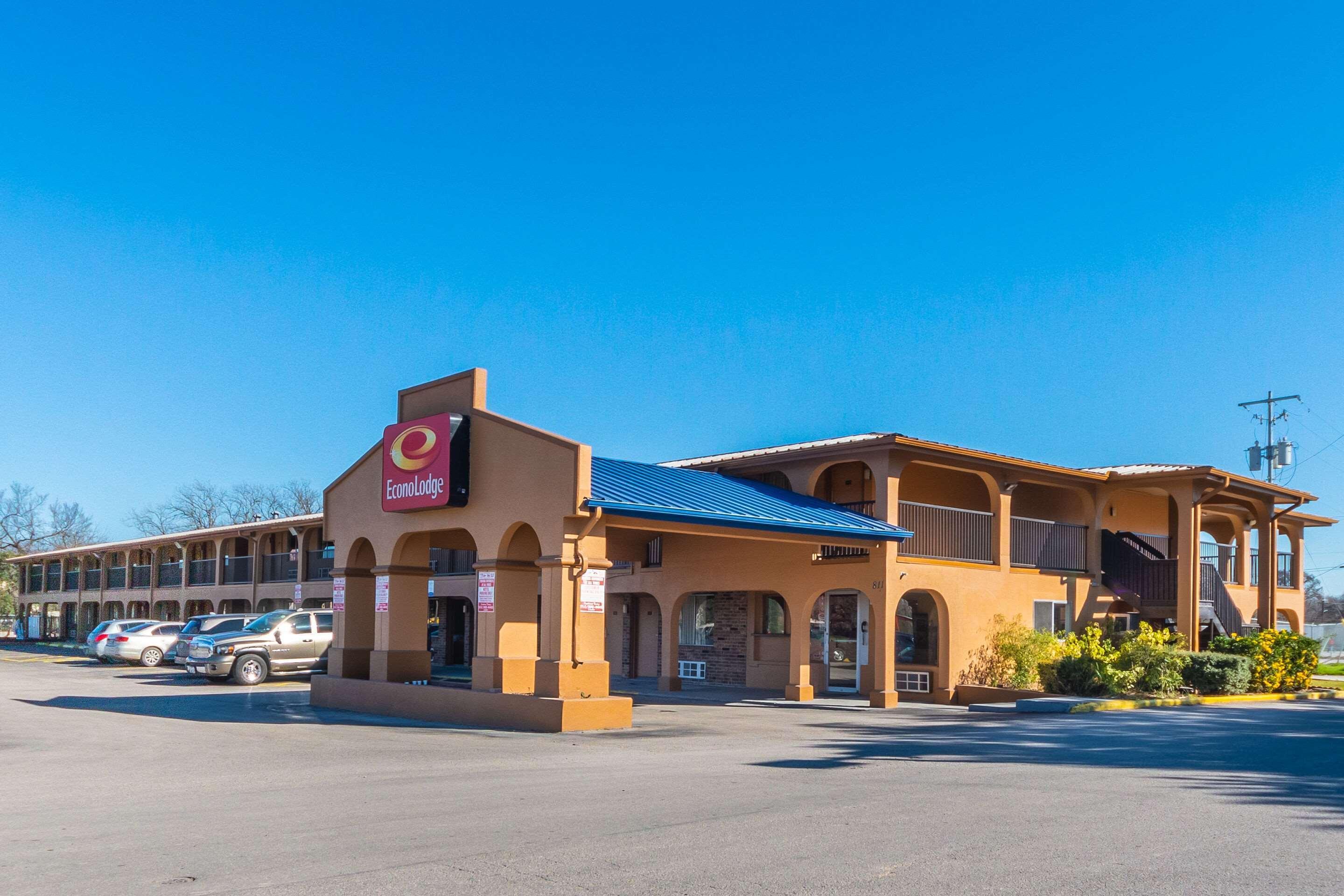 Econo Lodge San Marcos University Area Экстерьер фото